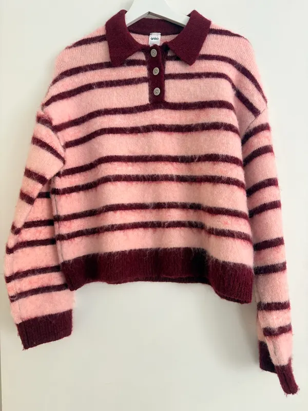 Jumper acrylic wool size 12