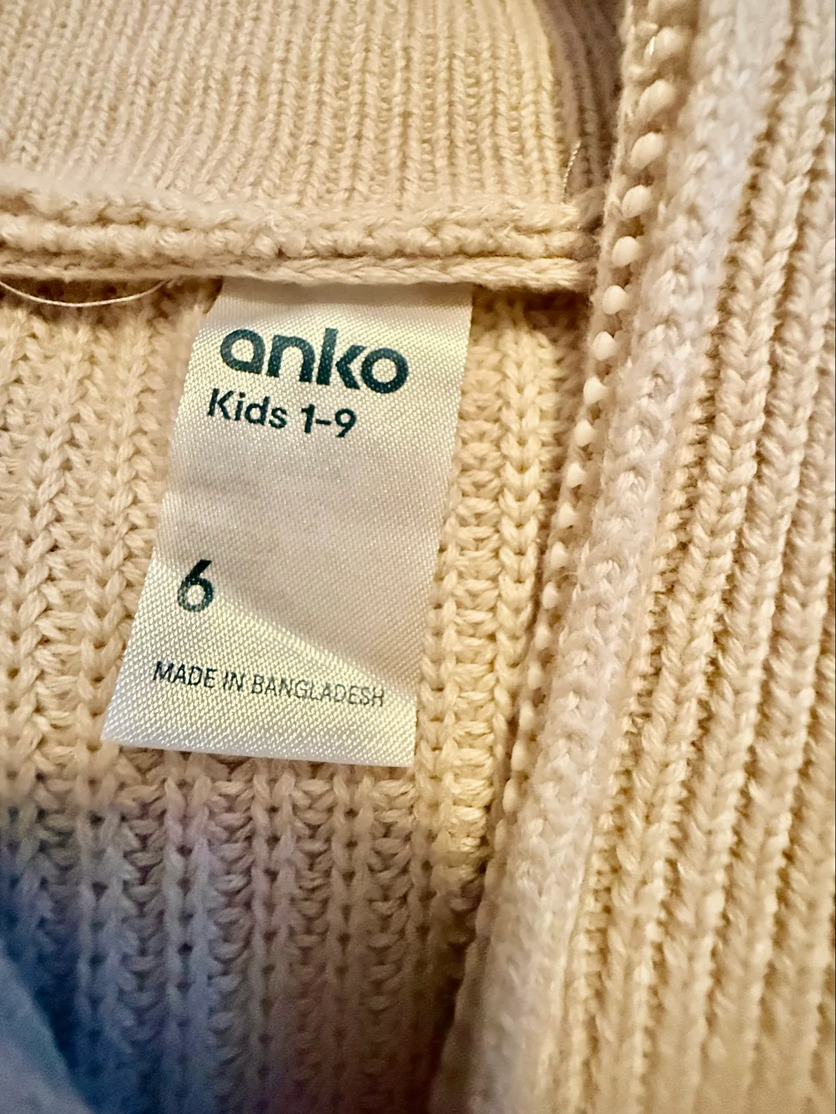 Boys jumper new size 6 – photo 8