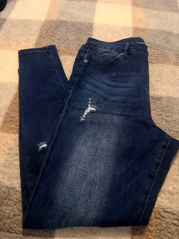 New Monaco jeans women size 20