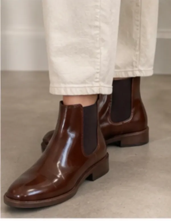 Zara pointed Chelsea leather boots women’s size 7