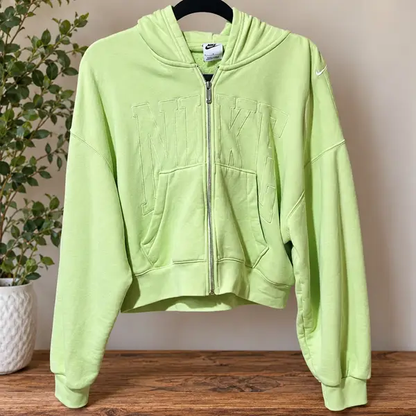 Near new Nike crop zip hoodie size L