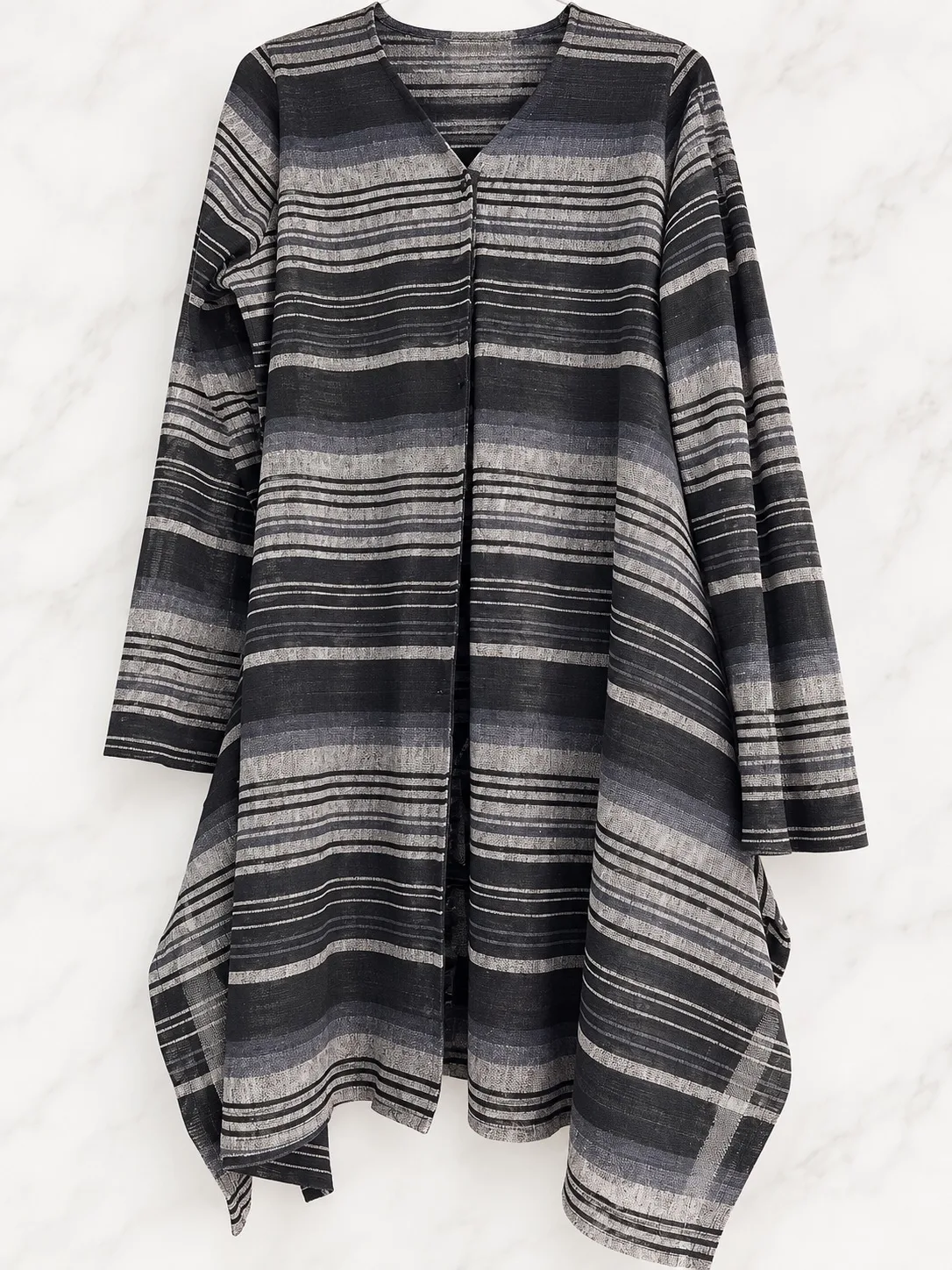 black TS black and grey stripe button down top/jacket size M. — photo 5
