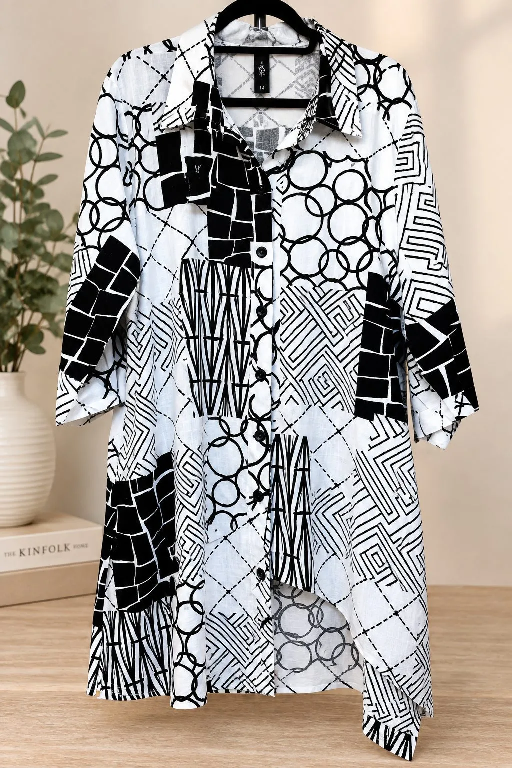 TS Black and white hi low buttoned tunic top with pockets - Size 14 – photo 3