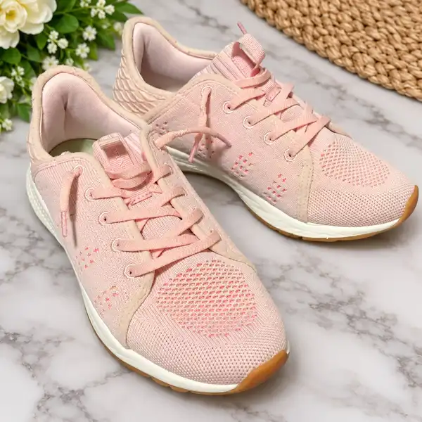 Colorado pink ladies dress sneakers size 7