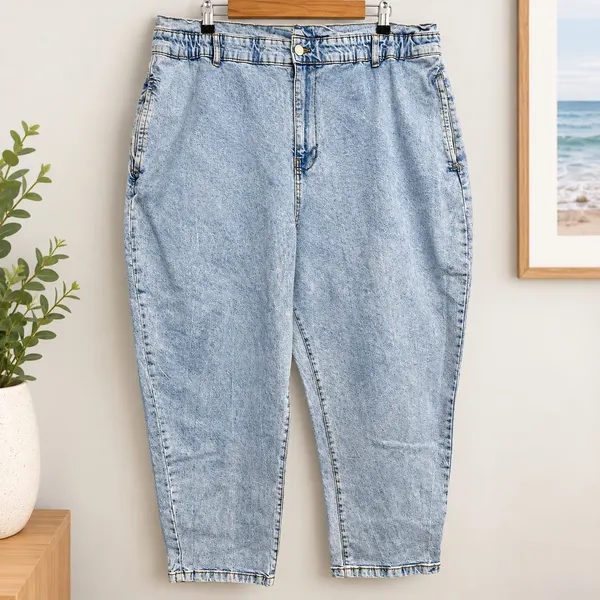 Ladies Breakers plus size blue denim jeans - Size 26