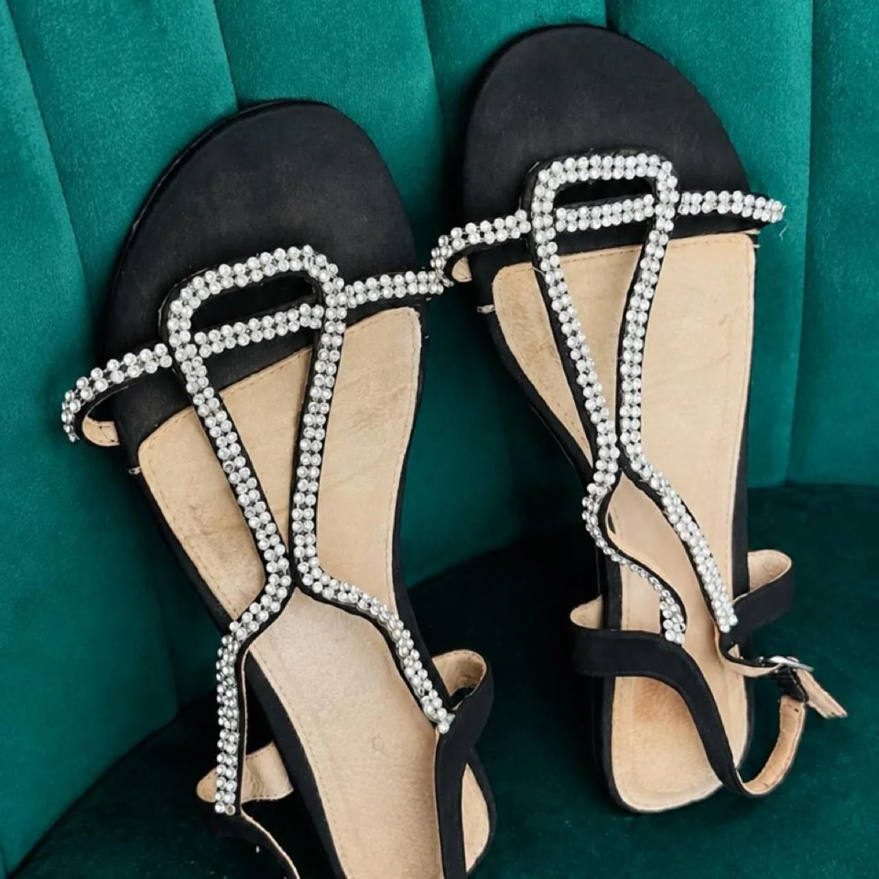 Giovanni black leather flat sandals with diamante straps — photo 2