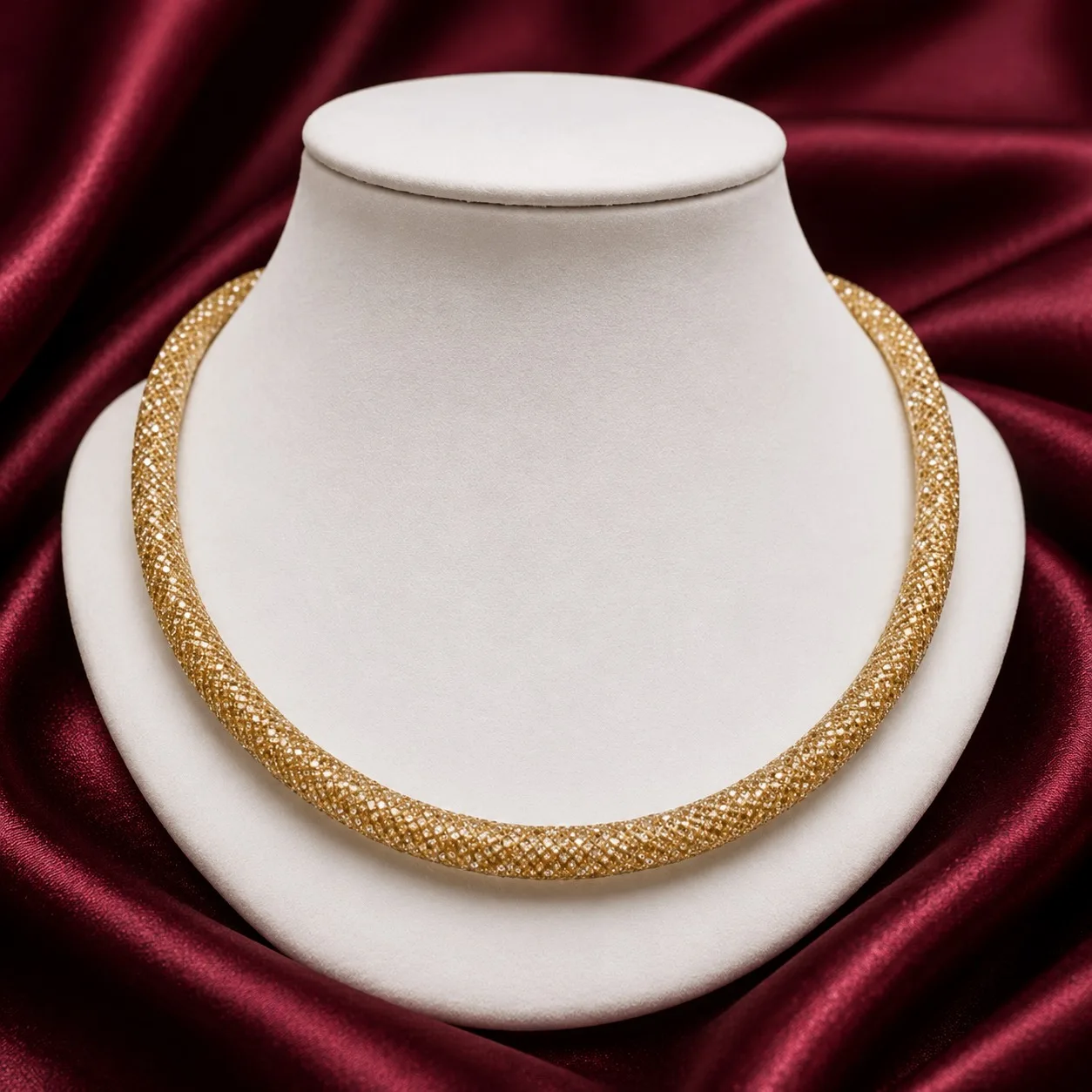 Swarovski champagne coloured necklace with box — photo 5
