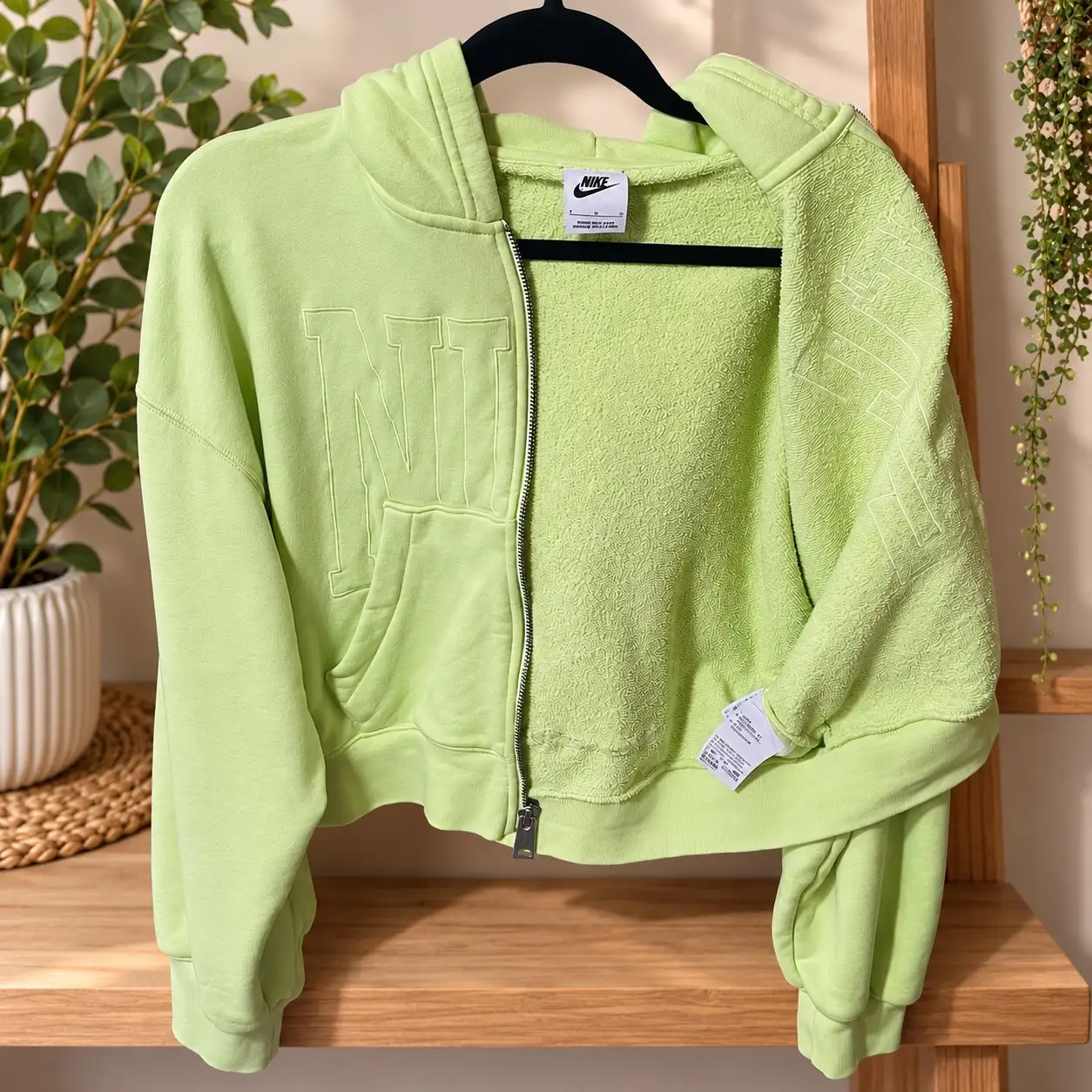 Near new Nike crop zip hoodie size L – photo 2