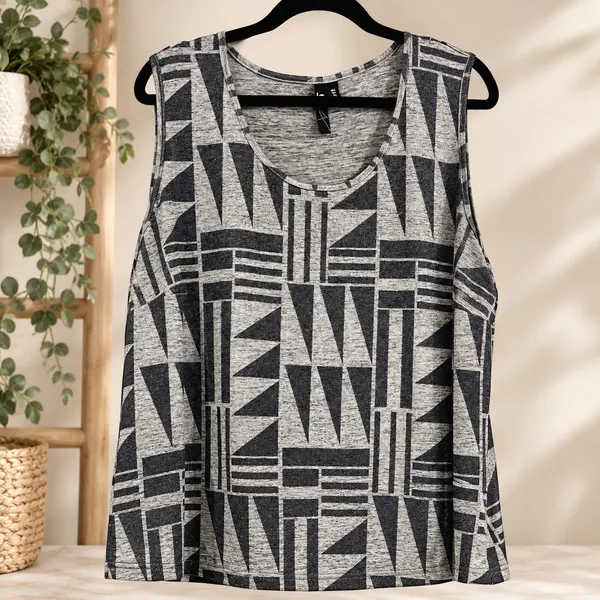 TS 2 tone grey shimmering layering high low long line top – size M