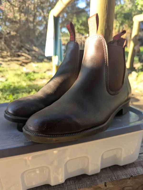 Rossiter Rossi leather boots sz 10 1/2