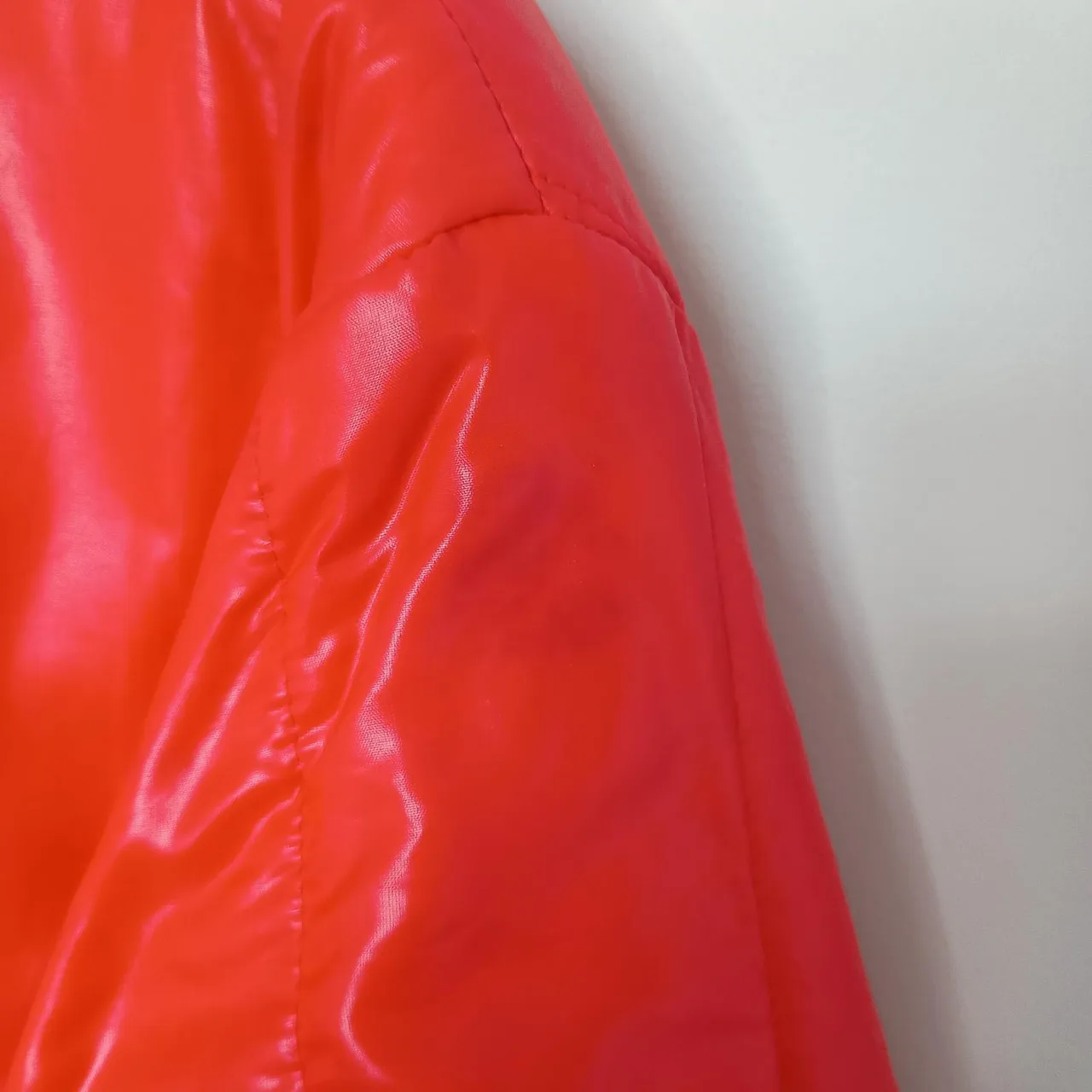Vintage Ferrari Racing Puffer Jacket Red Nylon Made in England Size 42/L – photo 10