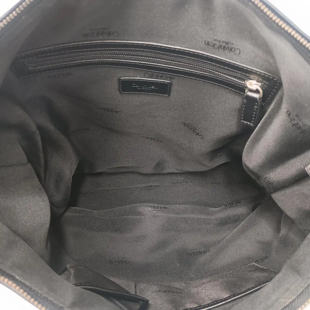 Calvin Klein Collection Black Nylon & Leather Crossbody Bag (w/ Dust Bag) – photo 8