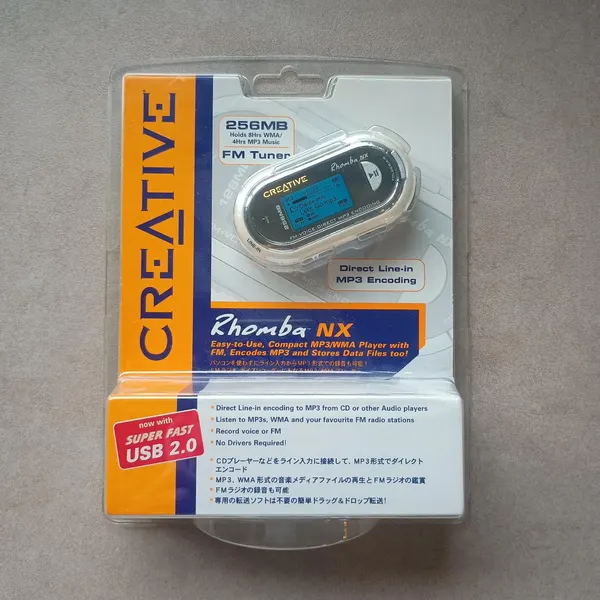 DEADSTOCK VINTAGE CREATIVE RHOMBA NX MP3 PLAYER