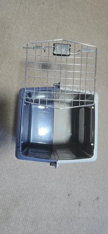 Pet Carrier, Pet Bed & Automatic Pet Feeders - Bundle – photo 4