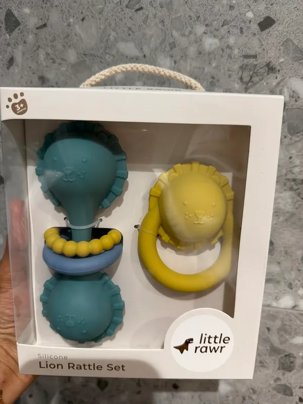 Silicone lion Rattle set