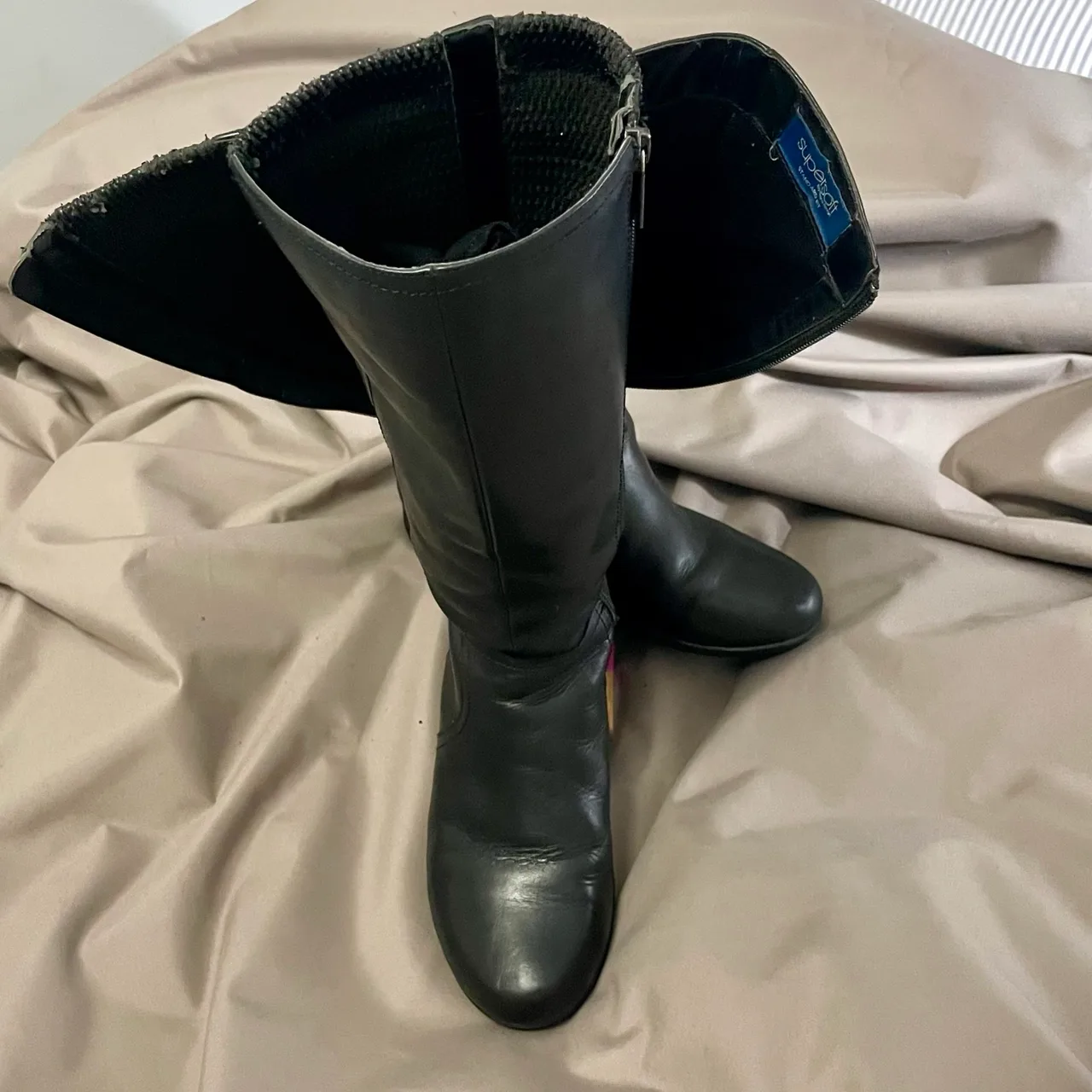Supersoft knee high black boots — photo 6