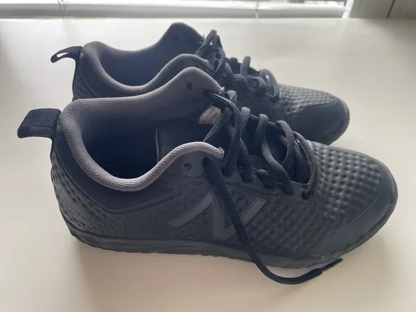 New Balance Women’s 806v1 Industrial Slip-Resistant Sole