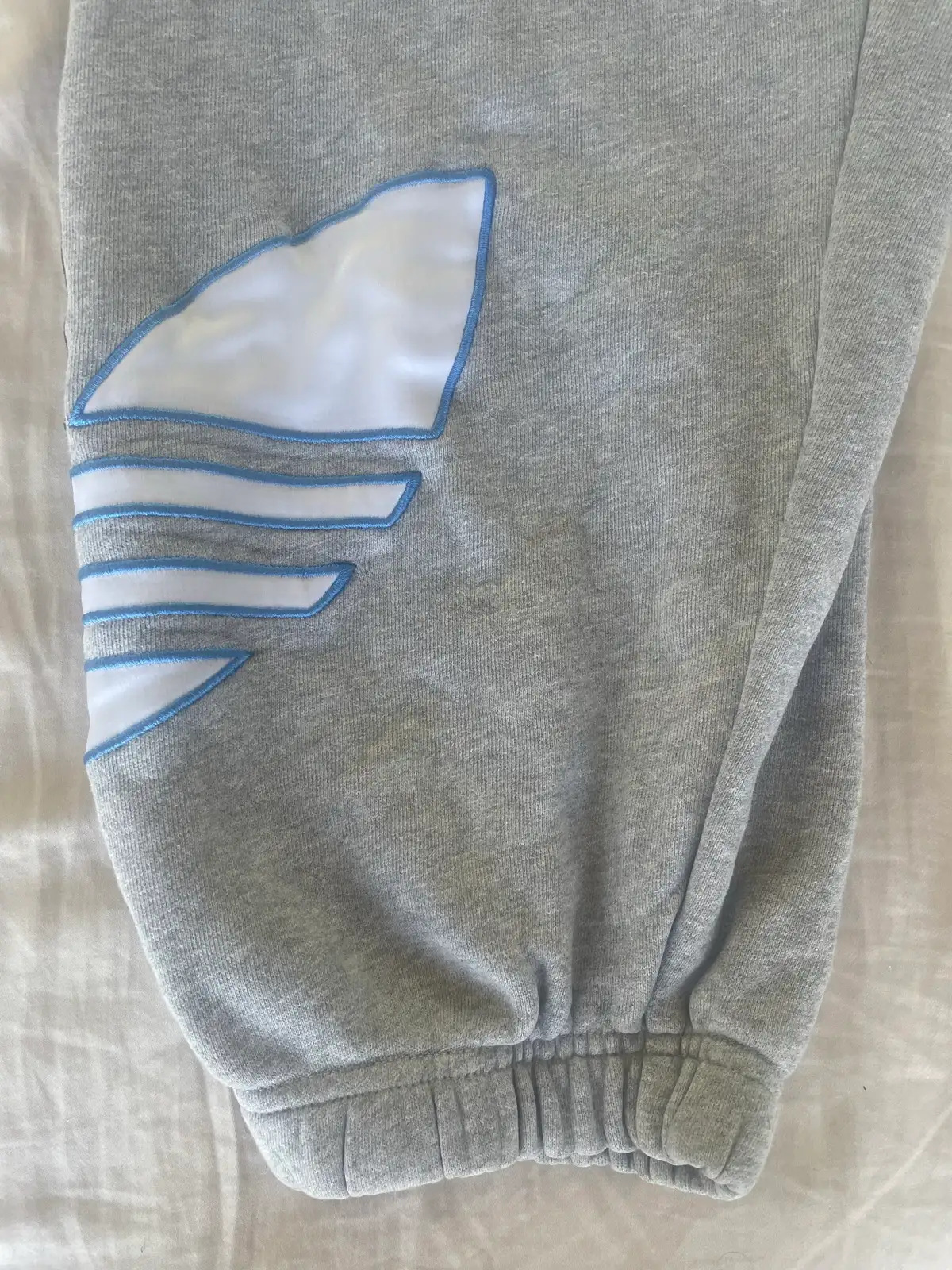 Adidas Tricol Sweatpants size 2XL – photo 2