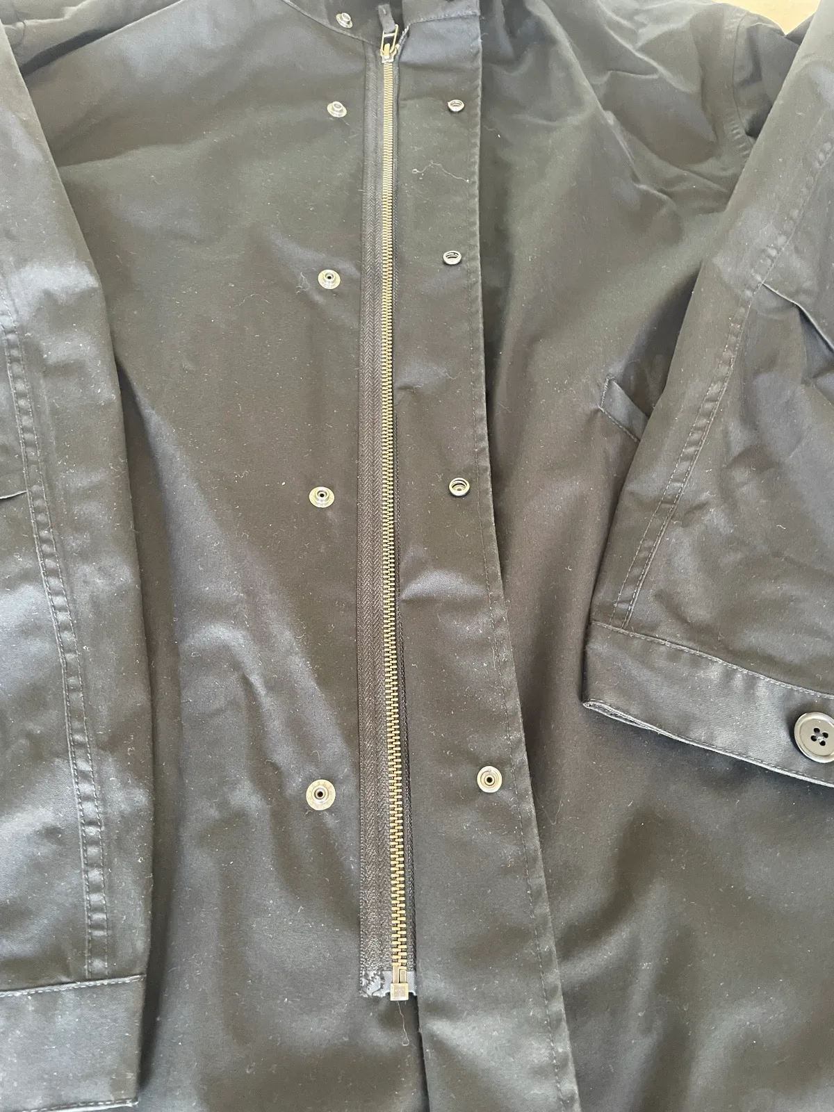 Uni Qlo Waterproof Men’s Trench Coat Long Size L – photo 2