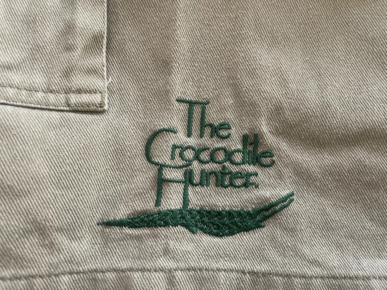 “The Crocodile Hunter” embodied cargo shorts — photo 2