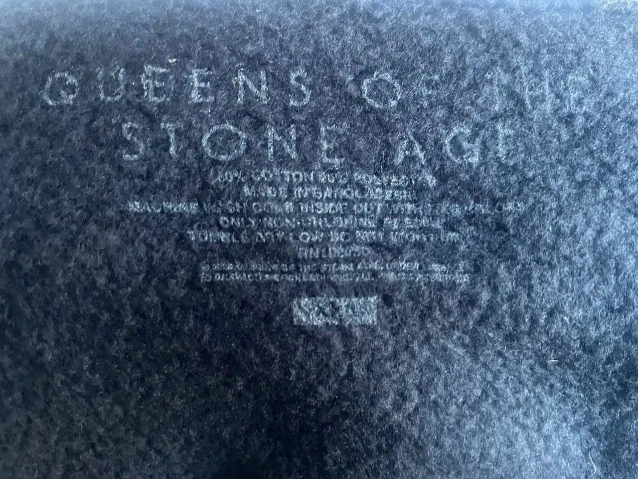 Queens of the Stone Age - The End is Nero hoodie, size 2XL – photo 5