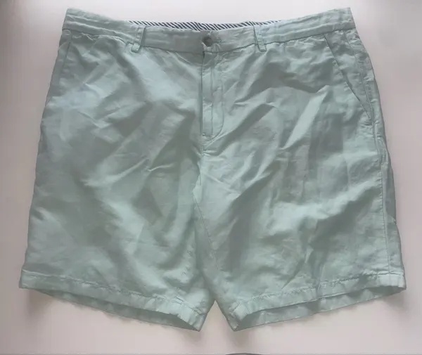 Tommy Hilfiger shorts, mint green, size W40”