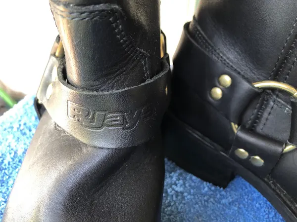 Motor cycle boots Rebel size 7