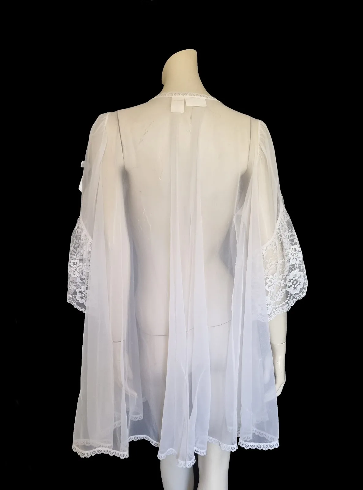 Sheer White Mini Robe With Lacy Flutter Sleeves by Delicates - M — photo 4