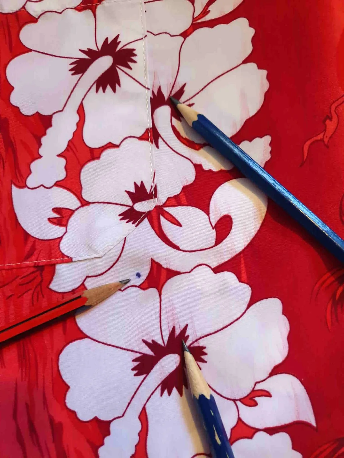 Vintage Red Hawaiian Shirt With Hibiscus Flowers - XL — photo 9