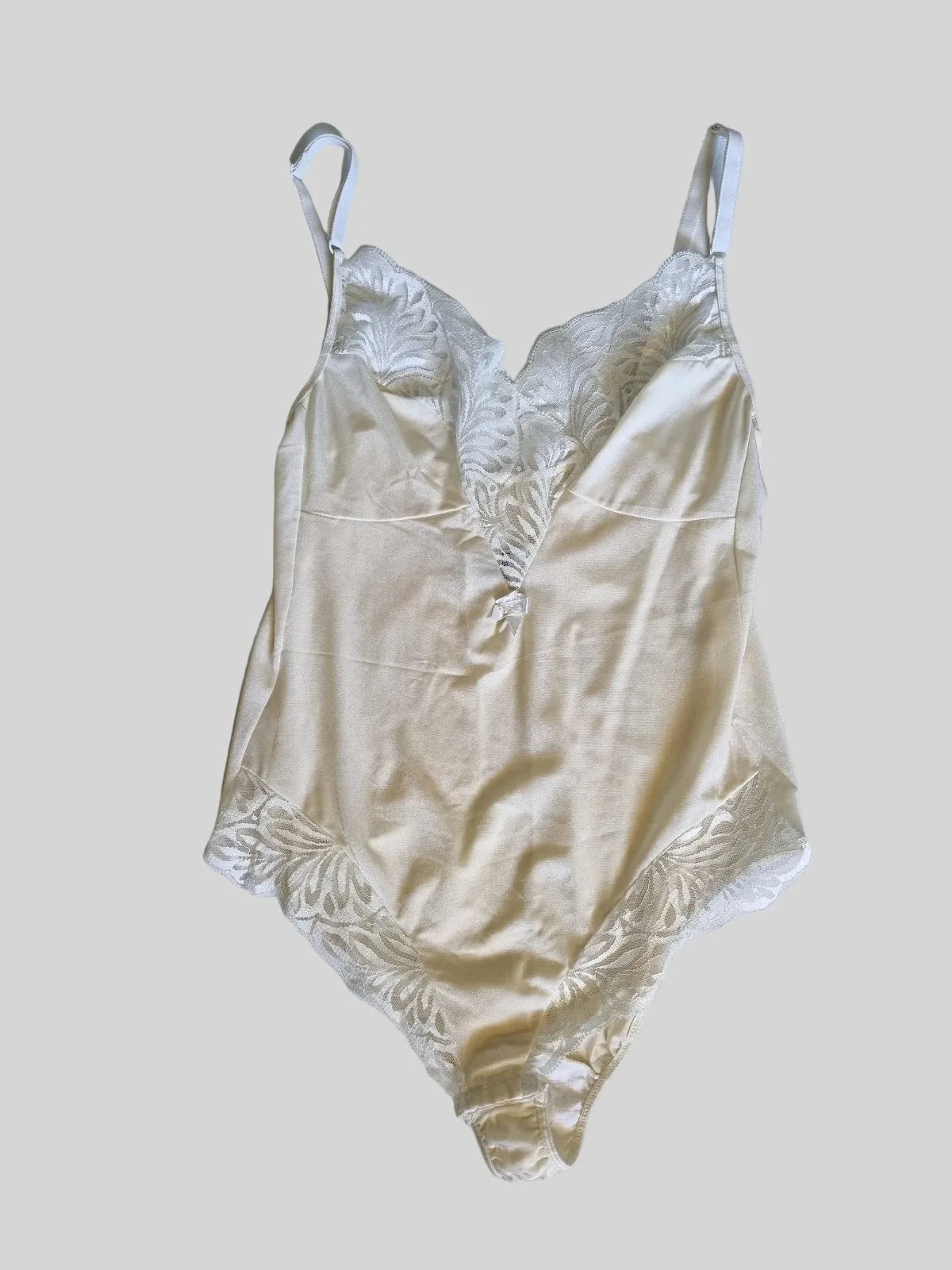 1980s Vintage Cream and White Teddy, Bodysuit, by Kayser - S to M – photo 5