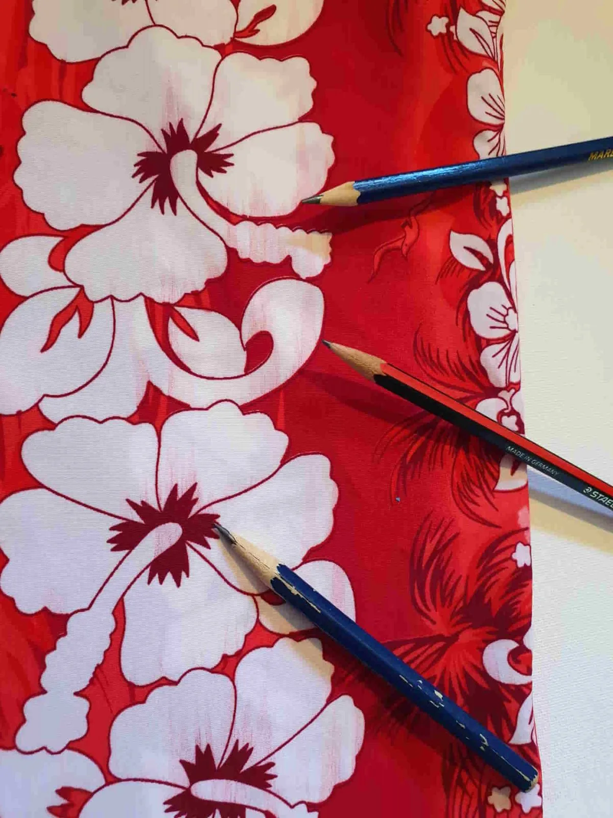 Vintage Red Hawaiian Shirt With Hibiscus Flowers - XL — photo 7
