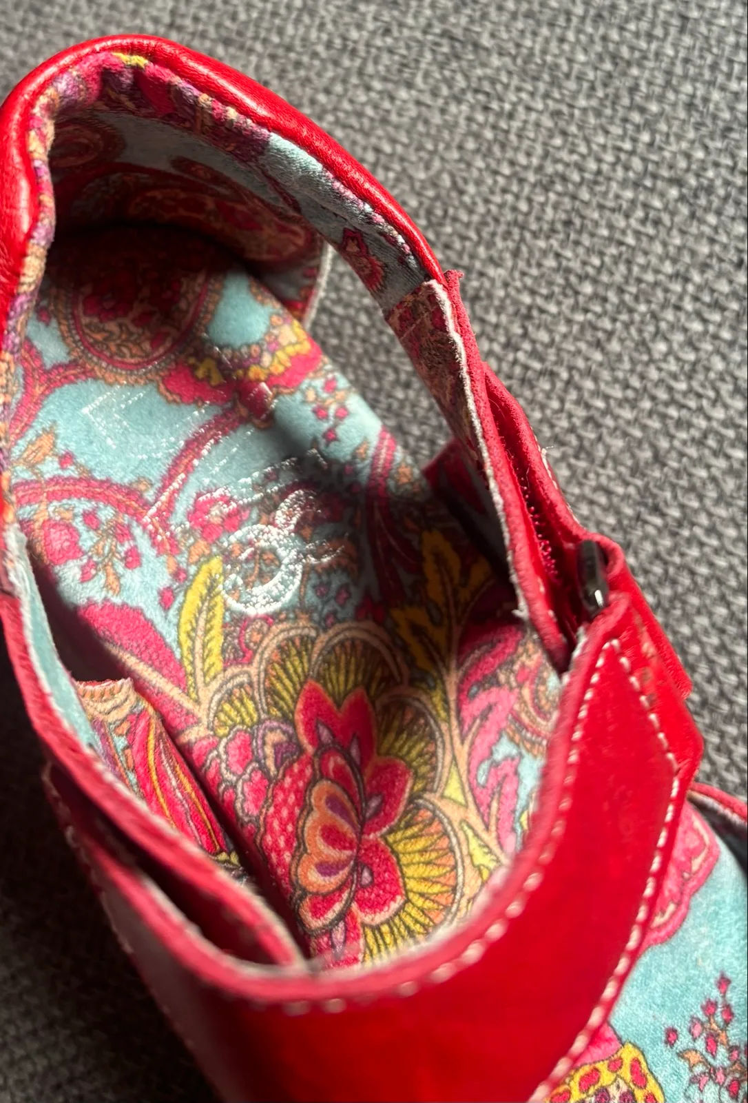 "DV8 by Dolce Vita 'Kamcord' Red Strappy Crossover Wedge Sandals" – photo 6