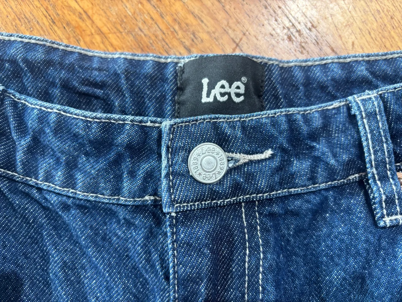 Lee "Mid Slim Straight" Denim Jeans - Size 12 – photo 5