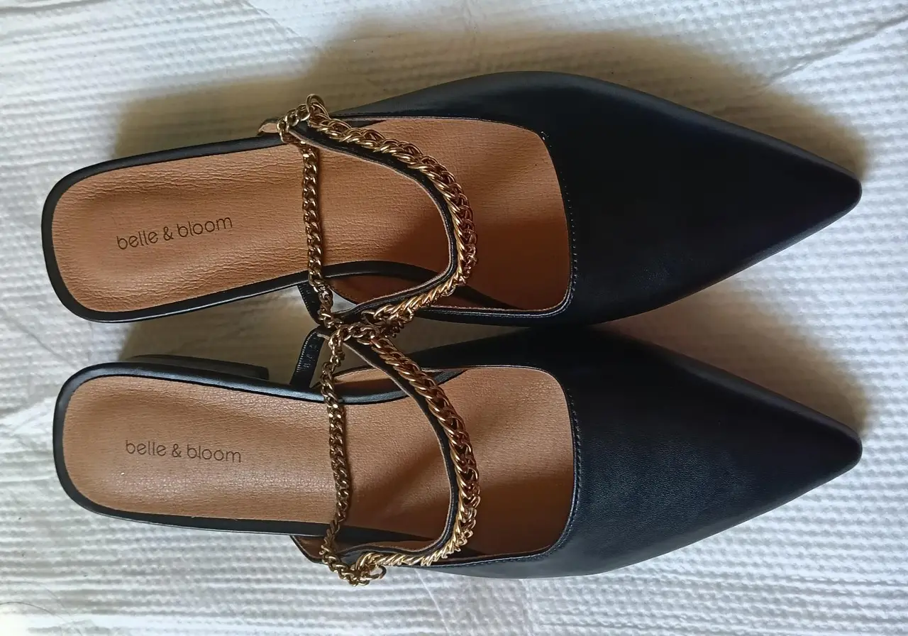 Shoes – photo 3