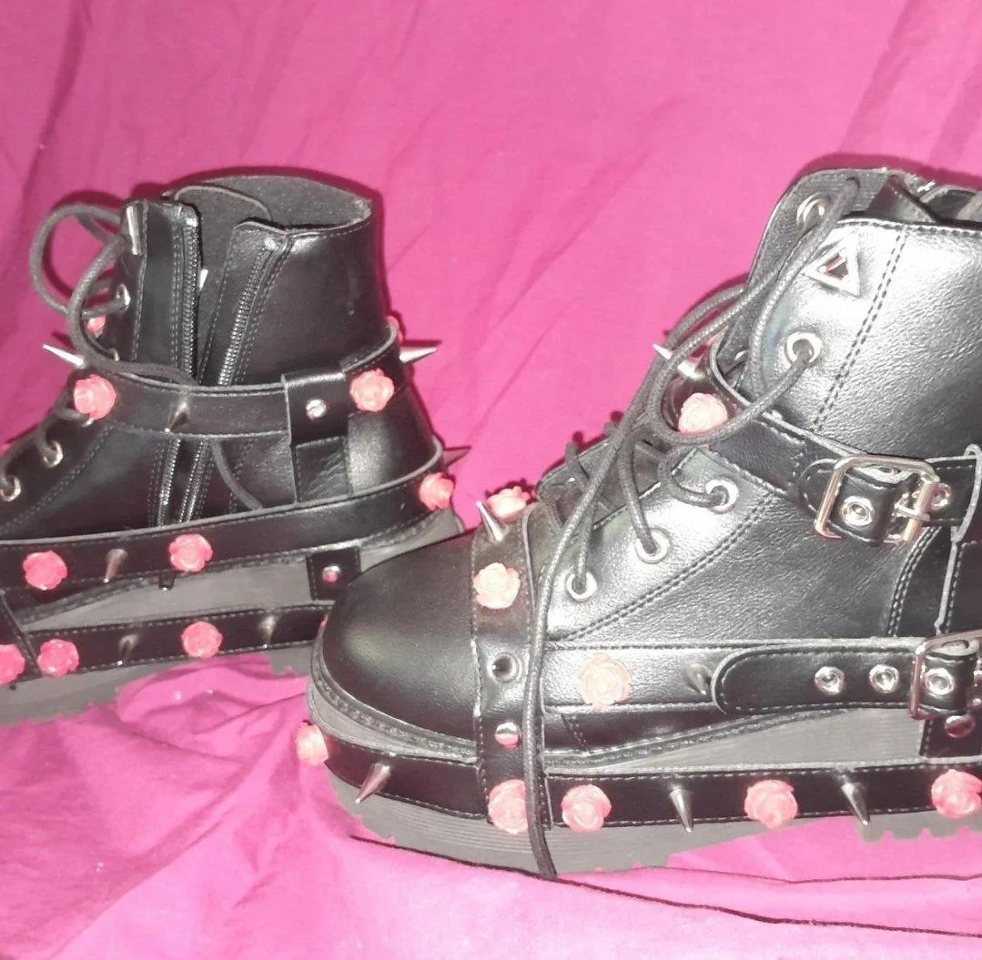 Yru Bondage Rose platform sneakers – photo 3