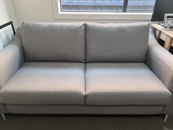 GREY 2.5 SEATER SOFA