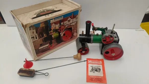 MAMOD steam roller