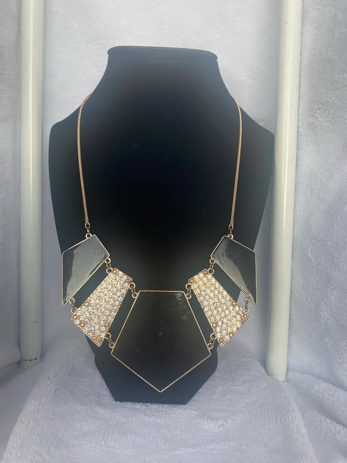 Woman jewellery — photo 7