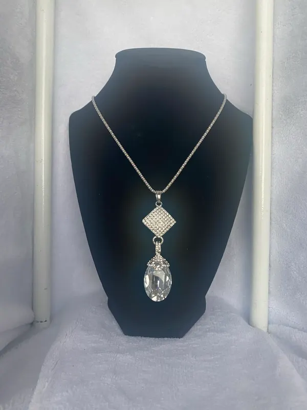 Woman necklace