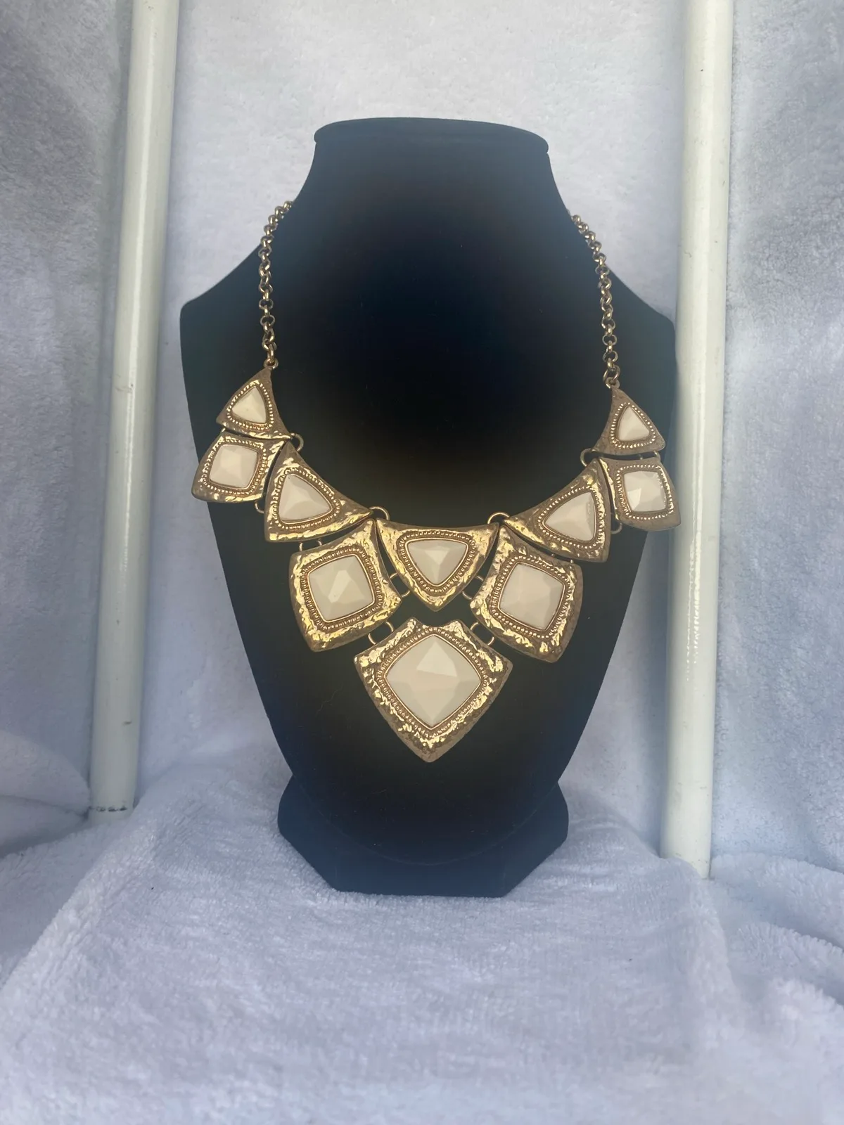 Woman necklace — photo 2