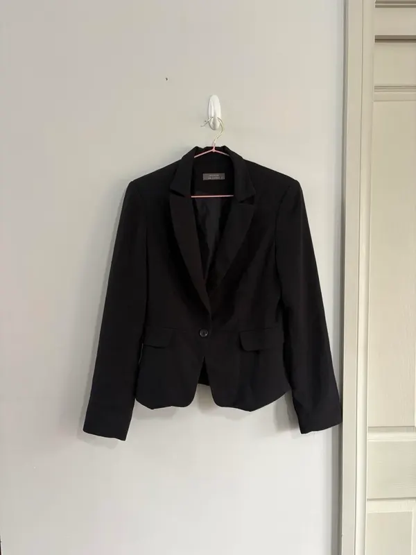 Vintage Jacqui E Black Pinstripe Tailored Blazer Jacket 90s