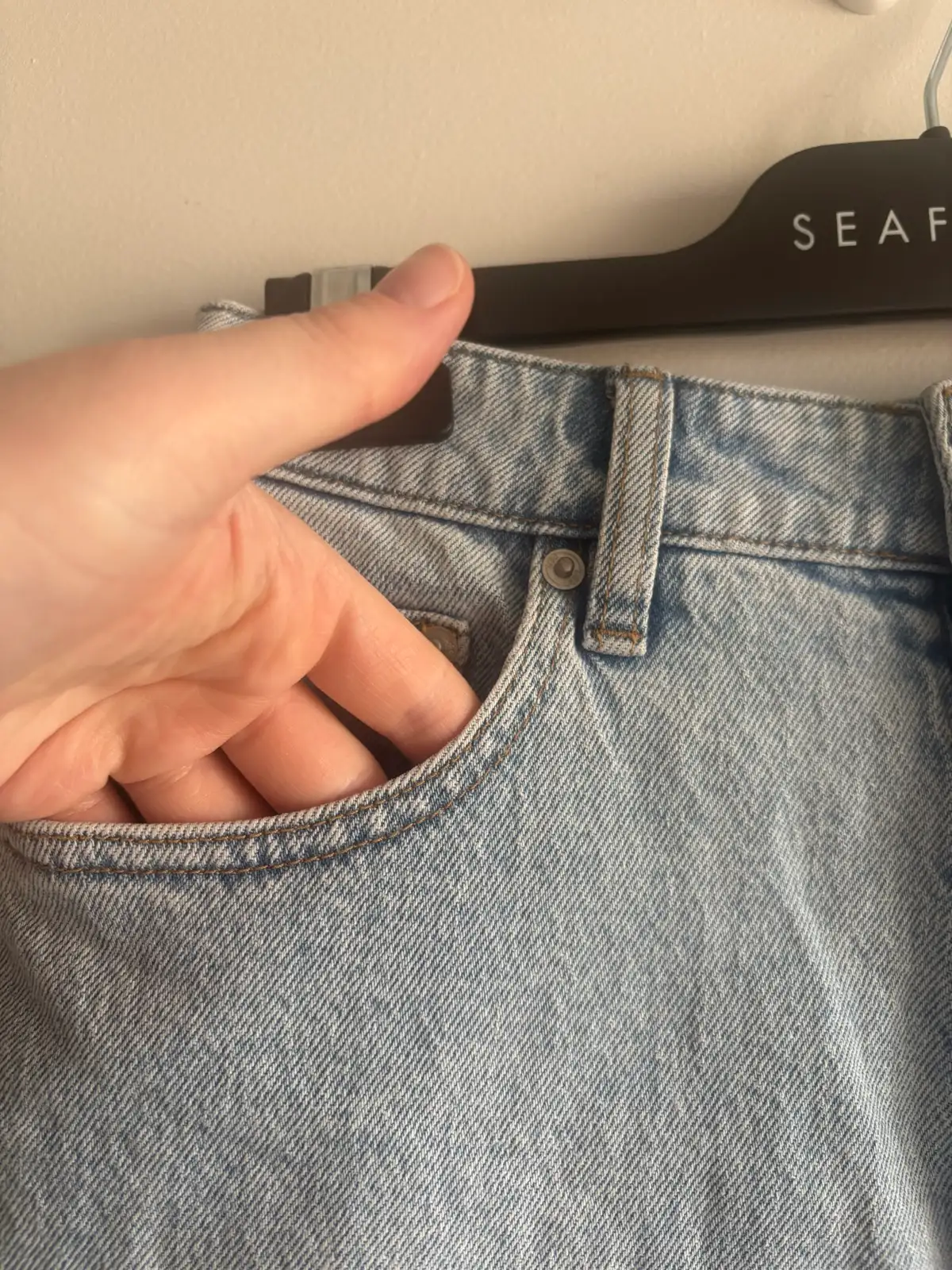 Lee High-Waist Relaxed Shorts Womens Size 8 Light Wash  5-Pocket Denim – photo 3