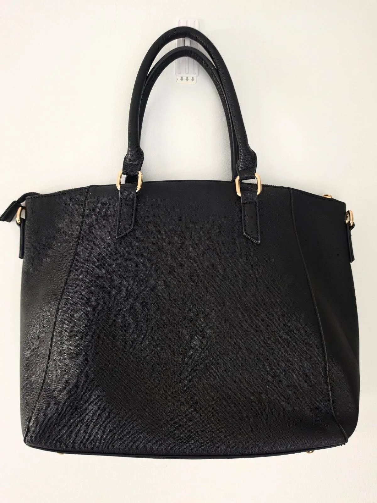 Colette by Colette Hayman Black Geometric Textured Tote Bag — photo 7