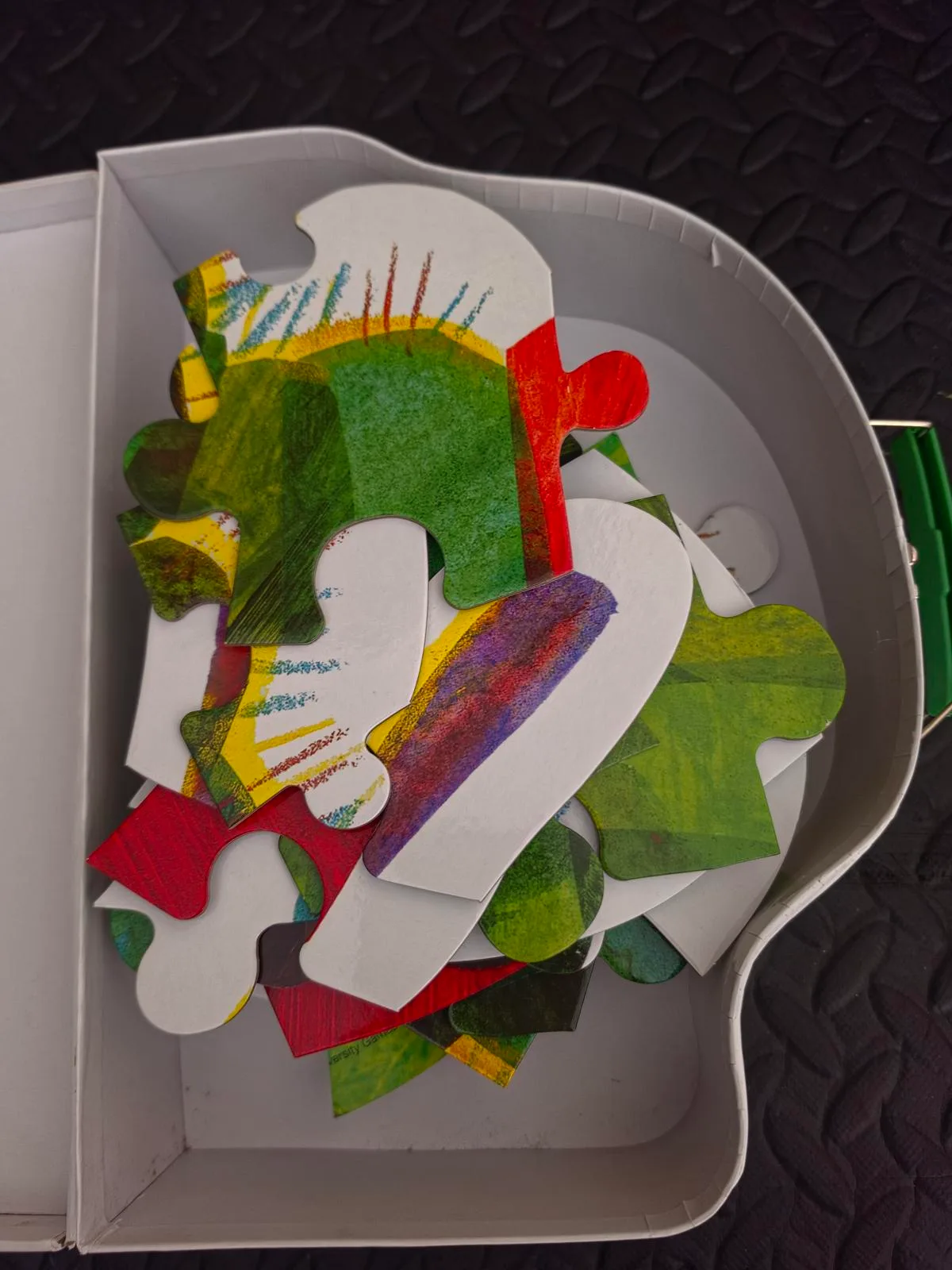 The Very Hungry Caterpillar 2-Sided Floor Puzzle by Eric Carle — photo 3