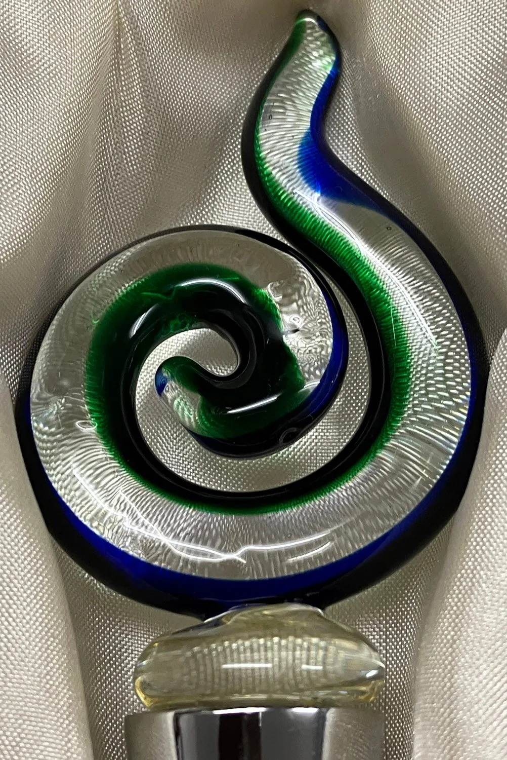 Vintage New Zealand KORU SPIRAL Art Glass Bottle Stopper (Boxed) — photo 7