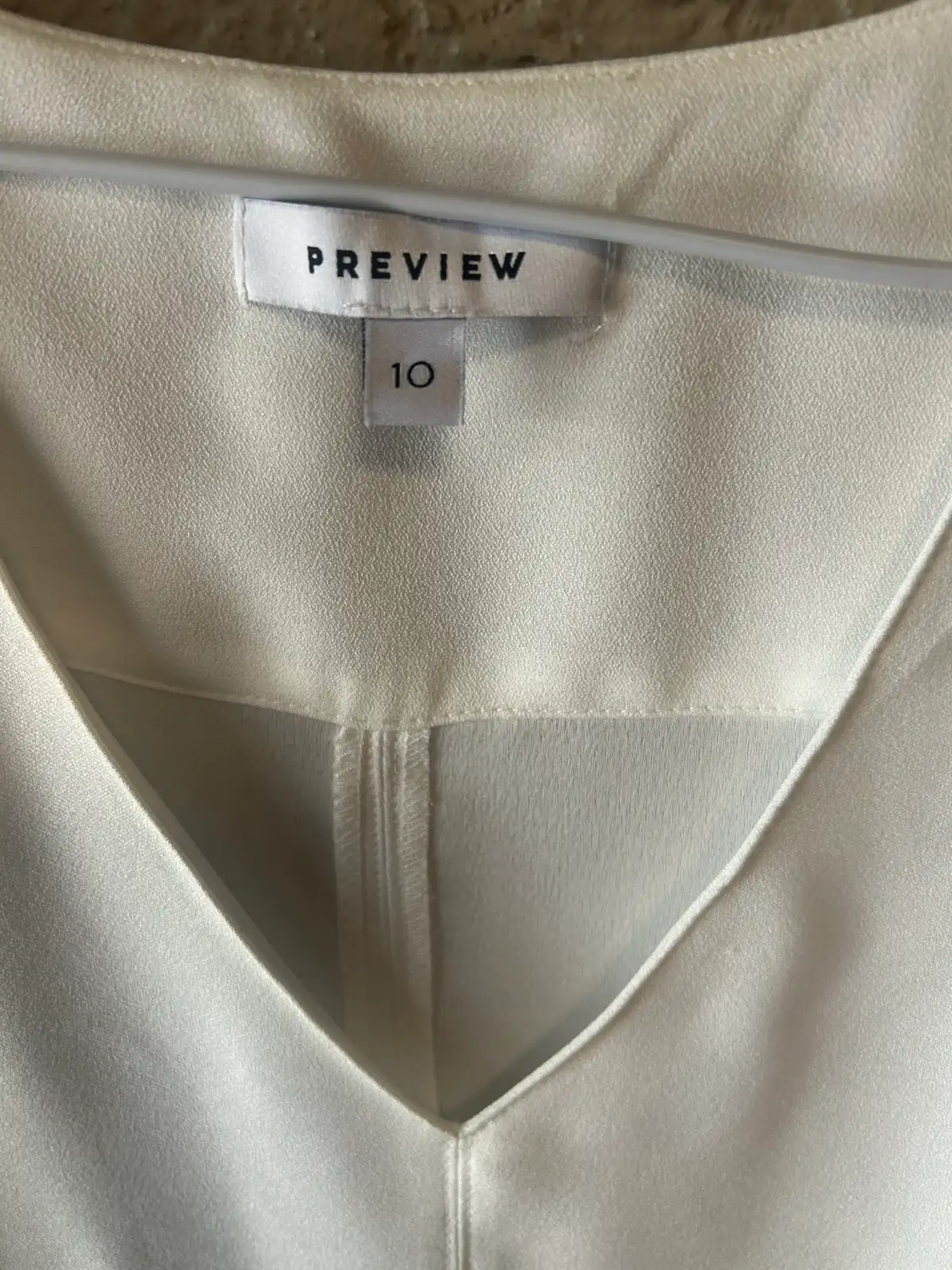 Preview cream satin look blouse – photo 2