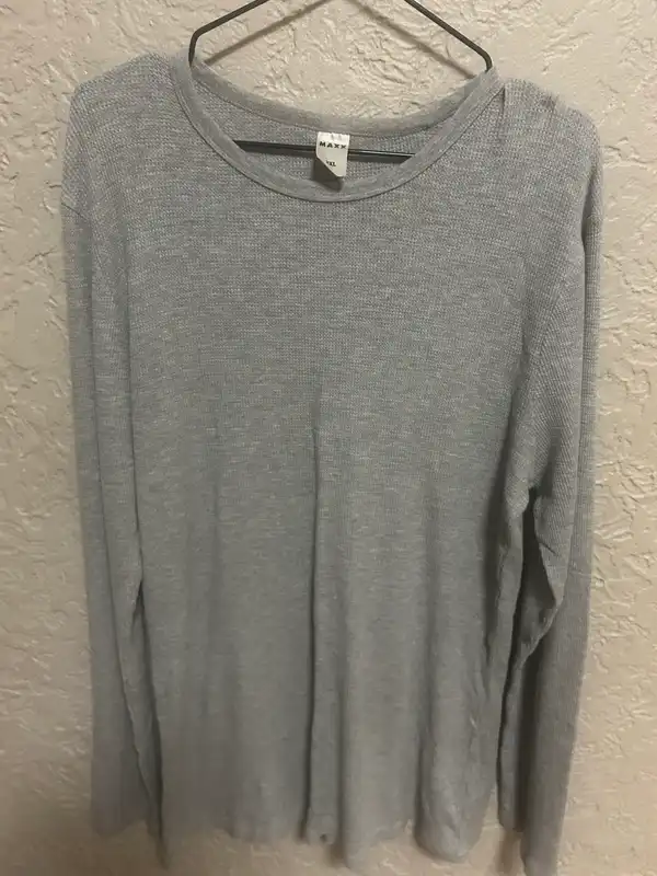 Men’s Maxx grey waffle knit Henley