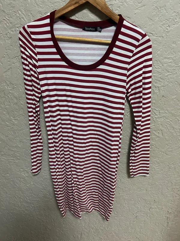 Boohoo burgundy/white long sleeve casual dress
