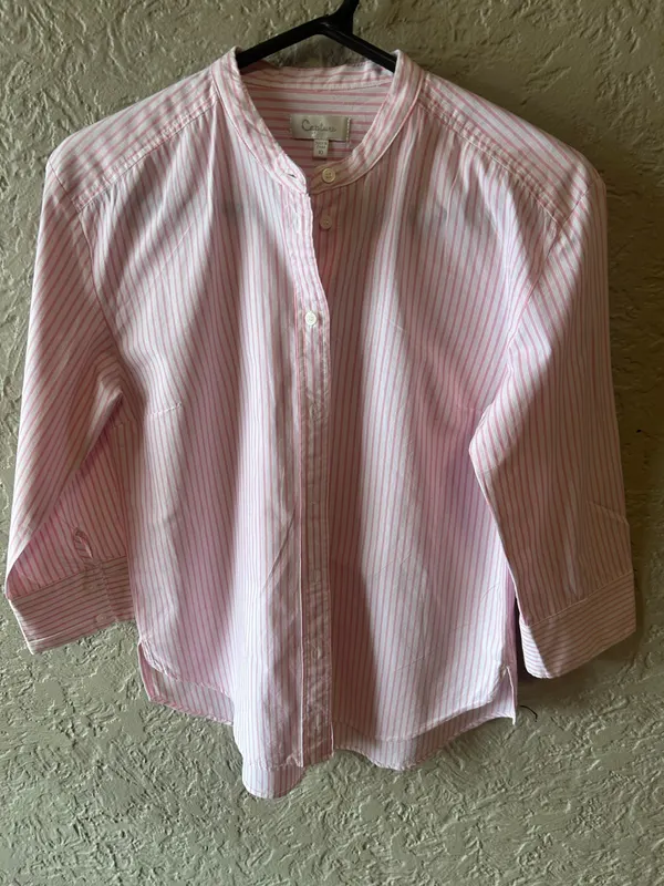 Capture pink/white striped 3/4 sleeve shirt