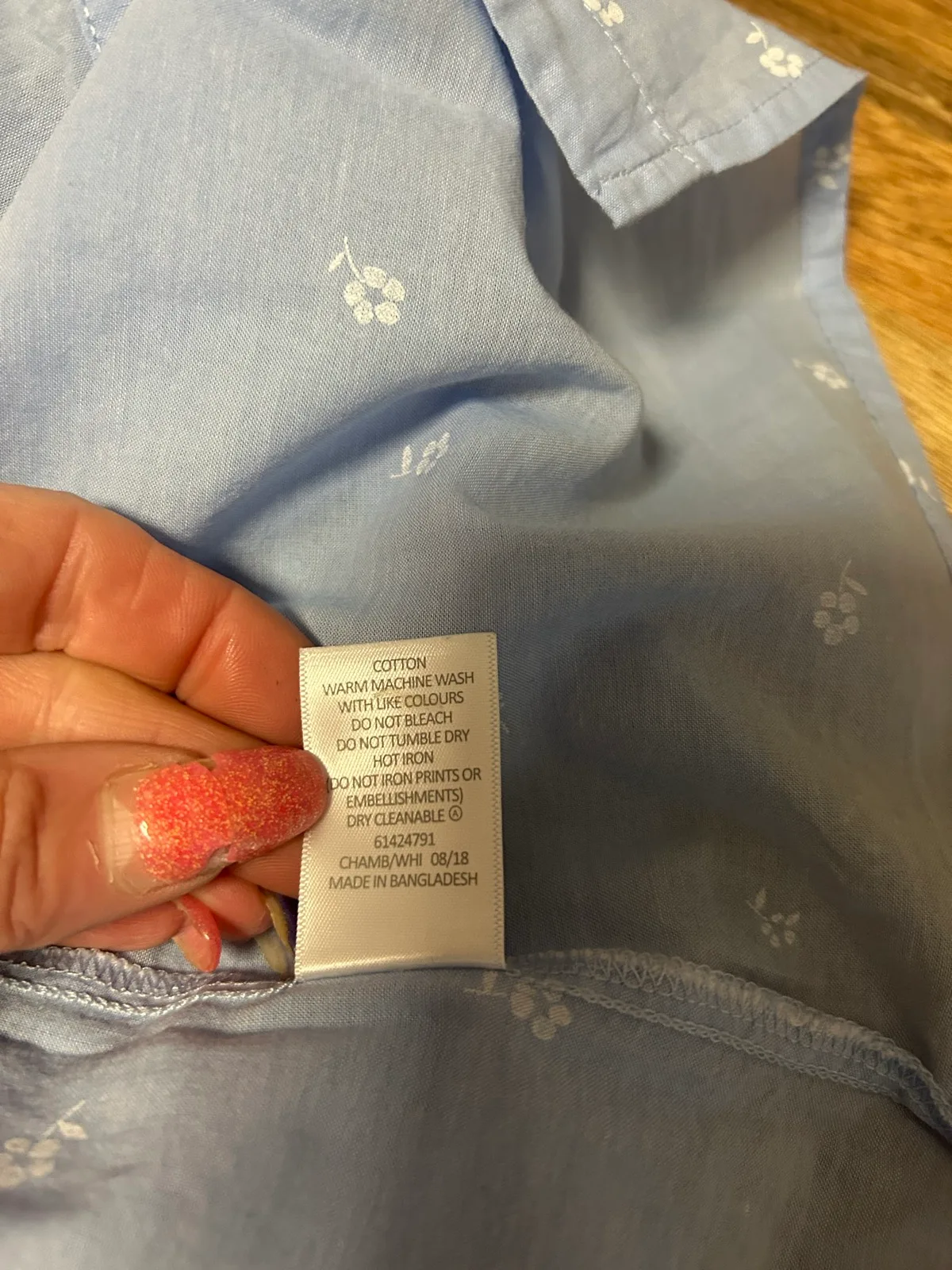 Target light blue sleeveless white floral print shirt – photo 5
